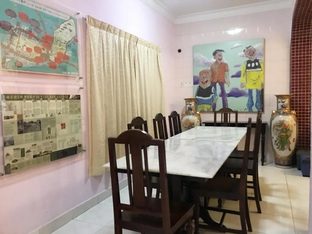 Fullhouse Homestay Melaka 0*, Malacca