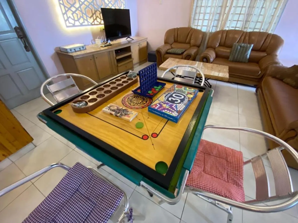 Holiday home Fullhouse Homestay Melaka